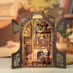 DIY Minimaailma kirjahyllyyn – Count Cats Study Book Nook on lisätty toivelistallesi